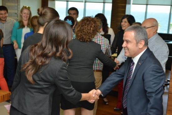 Başkan Böcek Personeliyle Bayramlaştı