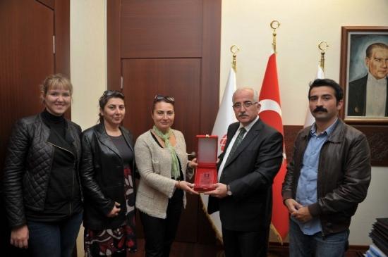 Tmmob Mimarlar Odası Eskişehir Şubesi'nden Vali Tuna'ya Ziyaret