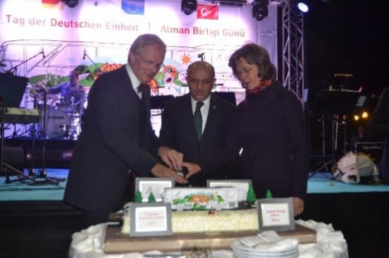 Almanya'nın Birleşme Gününün 24. Yıldönümü