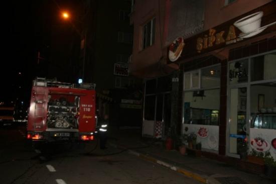 Börekçide Aspiratörden Yangın Çıktı