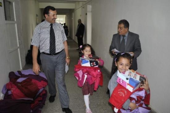 Sanko'dan Öğrencilere Yardım