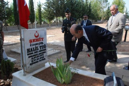Kurban Bayramı Öncesi Şehitlik Ve Şehit Aileleri Ziyaret Edildi