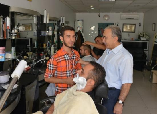 Vali Büyük'ten Komşularına Bayram Ziyareti