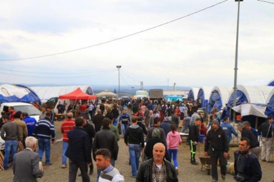 Sultangazi Kurban Satış Kesim Merkezine Yoğun İlgi