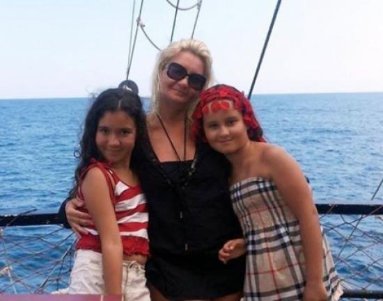 Konya'da Anneyle Kızlarının Evlerinde Ölü Bulunması