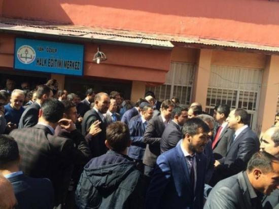 Ak Parti Teşkilatlardan Sorumlu Genel Başkan Yardımcısı Süleyman Soylu Van'da