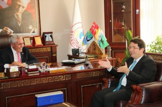 Başkan Yazgı Eskil İlçesi'ni Ziyaret Etti