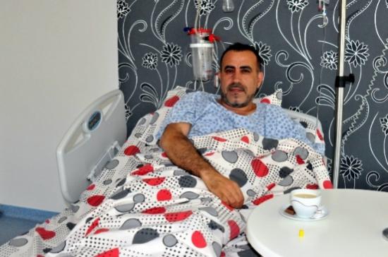 Ünlü Sanatçı Haluk Levent Yalova'da Trafik Kazası Geçirdi