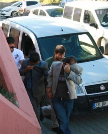 Sahte Raporla Kızını Hasta Göstererek Dolandırıcılık Yaptı