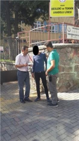 Uşak'ta Okul Bölgesinde Volta Atanlara Ceza