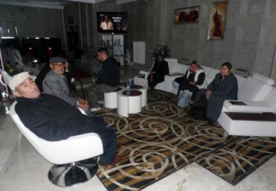 Kars-istanbul Uçağına Yağmur Engeli