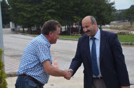 Duyarlı Esnaftan Türk Diline Destek