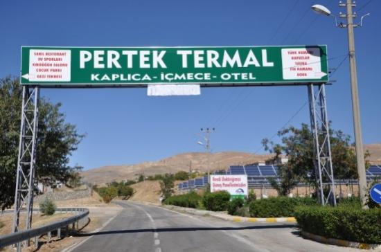 Tunceli'deki Kaplıca Ve İçmece Şifa Dağıtıyor