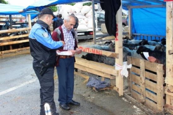 Rize Emniyeti'nden Kurban Pazarında Sahte Para Uyarısı