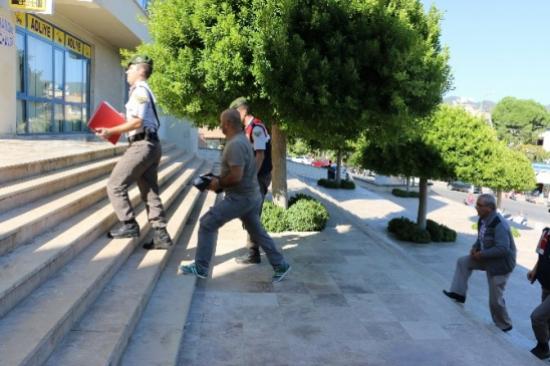 Marmaris'te 74 Kaçak Göçmen Yakalandı