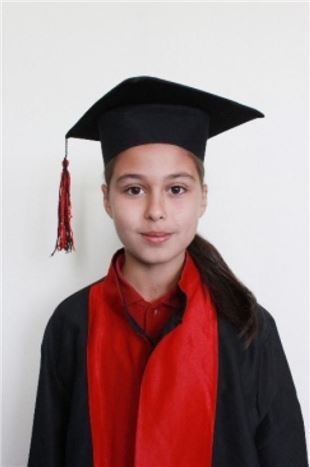 El Ele Tutuşarak Ölmüşler