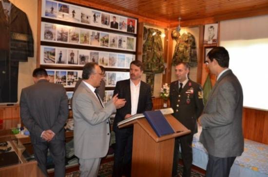 Türkoğlu'da Şehit Ailelerine Bayram Ziyareti