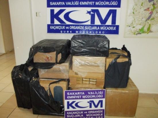 Sakarya'da 7 Bin Paket Kaçak Sigara Ele Geçirildi
