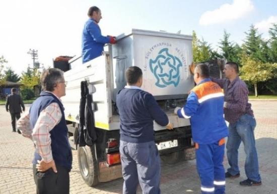 Tekirdağ'da Yeni Mahallerlere Yeni Çöp Konteynerleri Dağıtıldı