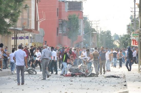 Tarsus'ta Deri Kavgası: 6 Yaralı