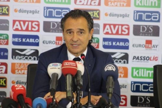 Galatasaray Moral Buldu