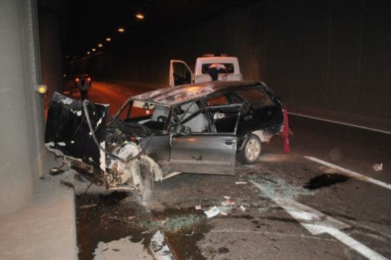 Tünelde Korkutan Kaza: 4 Yaralı