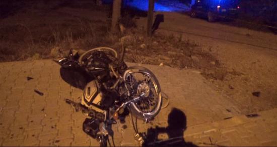 Üç genç hız kurbanı oldu!