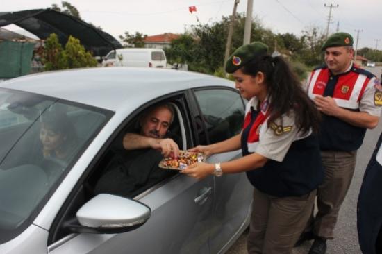 Jandarmadan ''şeker'' Tadında Uygulama