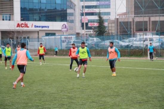 Büyükşehir Futbol Tesisleri Amatörün Hizmetinde