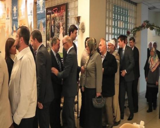 Ak Parti'de Bayramlaşma Programı Yoğun Geçti