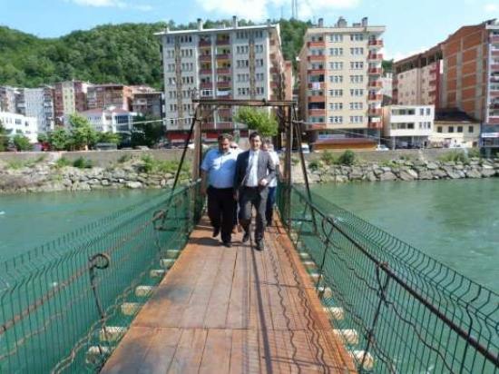 Çoruh Üzerindeki Asma Köprüden Artık Daha Güvenli Geçecekler