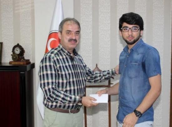 Çankırı Belediyesi'nden Lys'de Dereceye Giren Öğrencilere Ödül