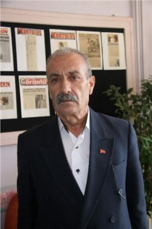 İşsizler Derneği Afyonkarahisar Şubesi'nden 47 Çocuğa Eğitim Yardımı