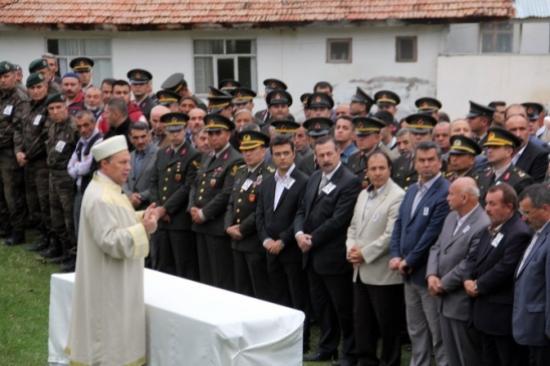 Şehit Polis Son Yolculuğuna Uğurlandı