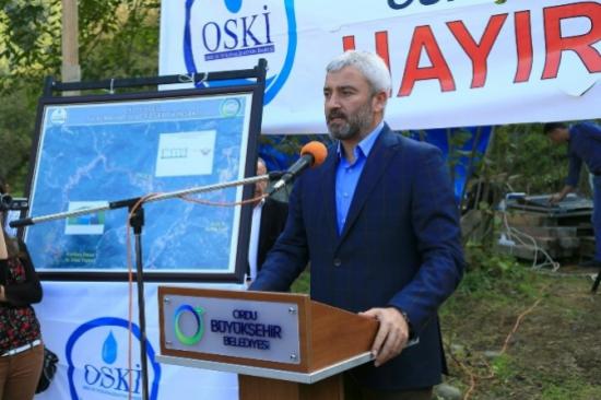 Asfalt Havaalanını Geçti