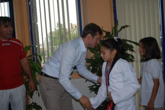 Çerkezköy Belediye Başkanı Akay'dan Şampiyonlara Altın