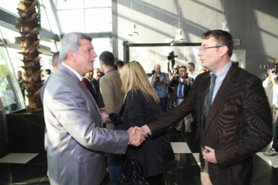 Başkan Büyükşehir Personeliyle Bayramlaştı