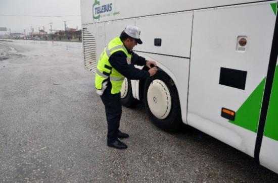 Osmancık'ta Kış Lastiği Denetimleri Başladı