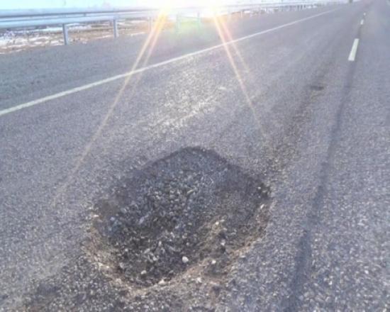 Kars-arpaçay Arasında 10 Gün Önce Asfalt Atılan Yol Bozuldu