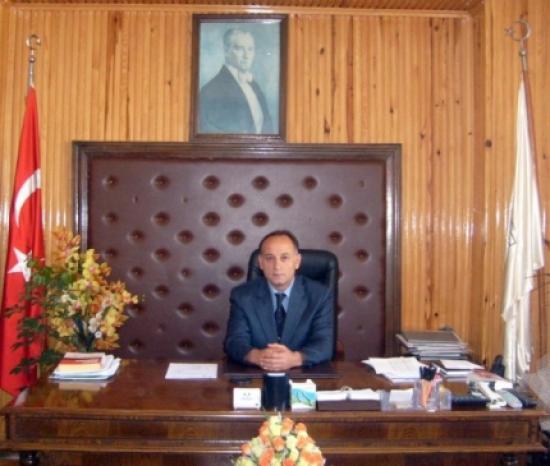 Chp'li Belediye Başkanına Saldırı