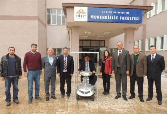 Ticaret Borsası Güneş Enerjisi İle Çalışan Engelli Aracı'na Sponsor Oldu