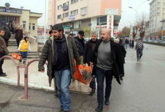 71 Yaşındaki Gasp Zanlısı Nezarethanede Fenalık Geçirdi