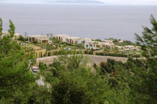 5 Milyon Euro'luk Villalarda Aidat Tartışması