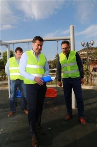 Başkan Kocadon Ekibiyle Gümüşlük'te Çalışmaları Başlattı