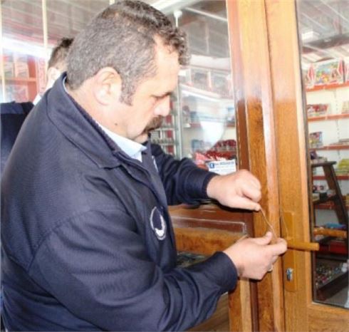 Dostluk Parkı'ndaki İşletmelere Mühür