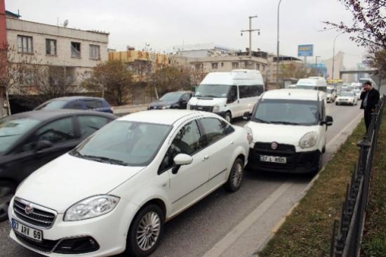 'ipekyolu'nda Zincirleme Kaza