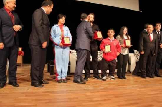 Yunus Yuva Engellileri Güldürdü