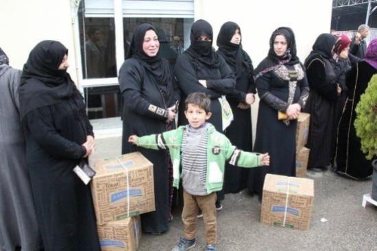 Suriyelilere Gıda Yardımı