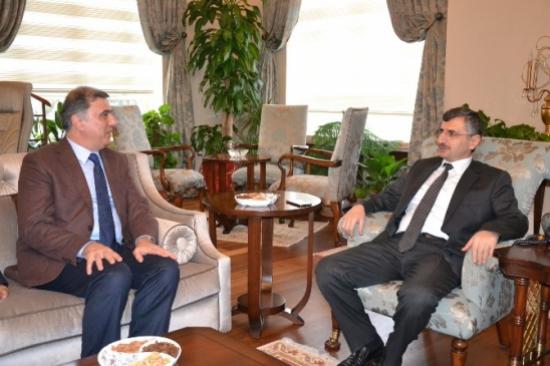 Vali Bektaş'tan Saray-ı Amire Yorumu: