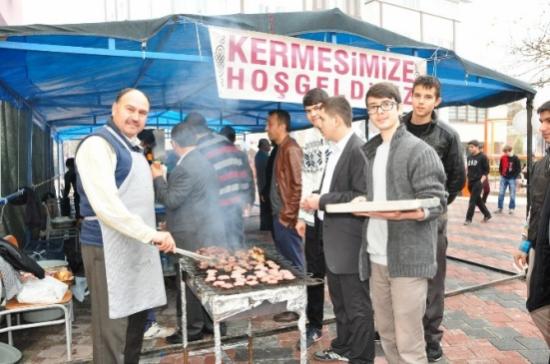 Kermesten Elde Edilecek Gelir Öğrenciler İçin Kullanılacak